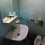 Zeus Only Hotel